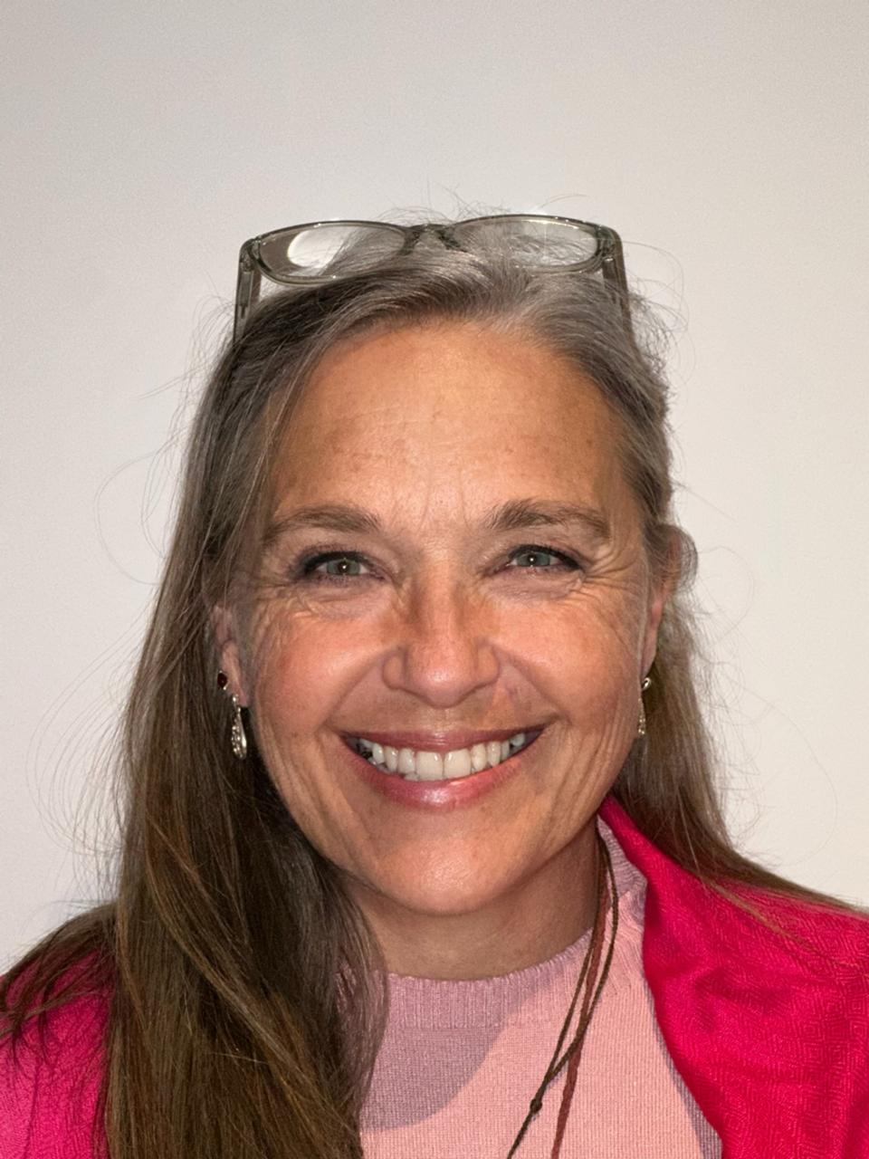 Lucinda Arenstein